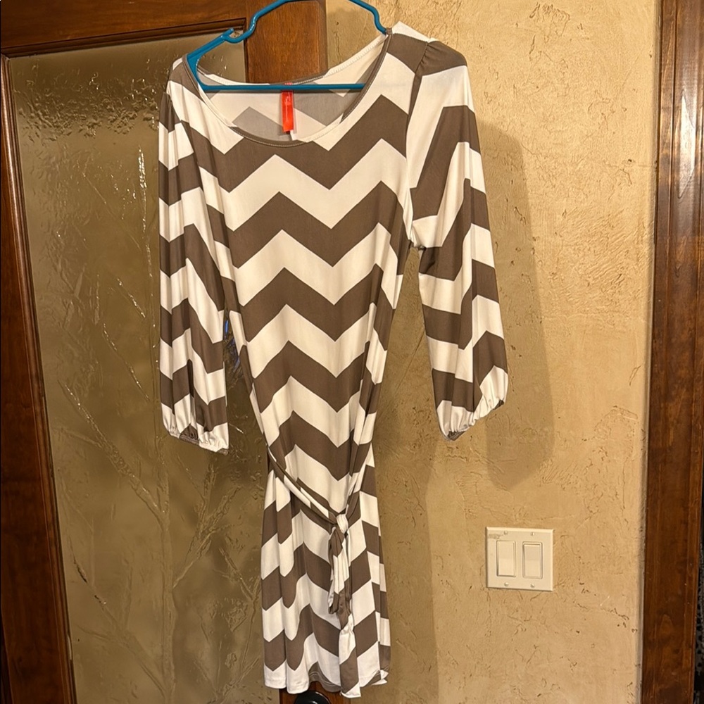 Chevron Patterned Brown and White Dress